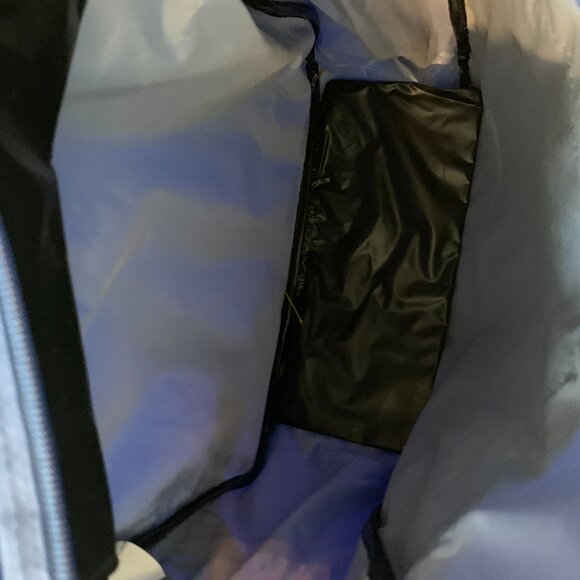 Vintage Trafalgar travel bag. - Picture 4 of 4